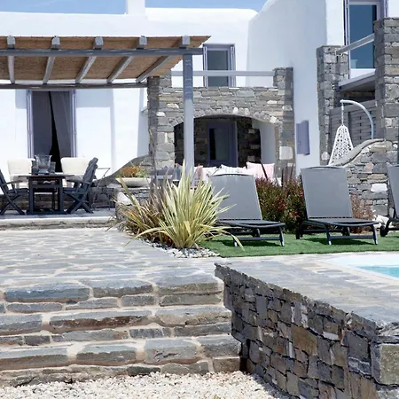 Alfa Luxury * Chrisi Akti (Paros)