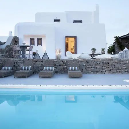 Alfa Luxury * Chrisi Akti (Paros)