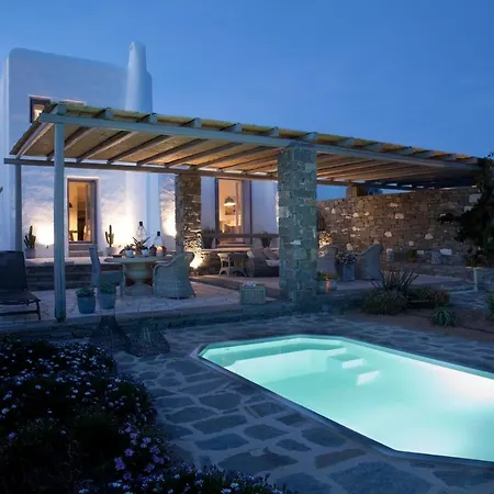 Alfa Luxury * Chrisi Akti (Paros)